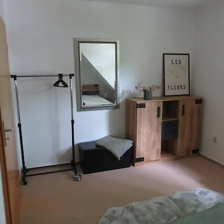3-zimmer-wohnung Am Tor Zur Lewitz-obergeschoss * Mirow