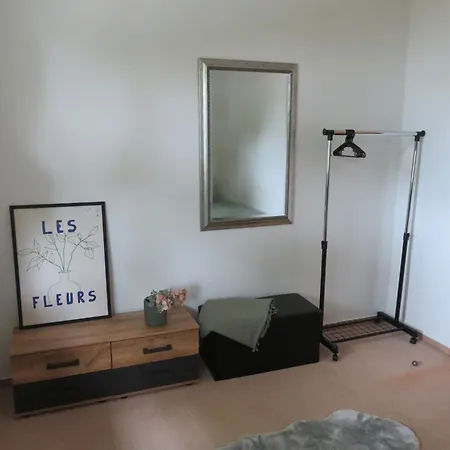 Apartamento 3-zimmer-wohnung Am Tor Zur Lewitz-obergeschoss